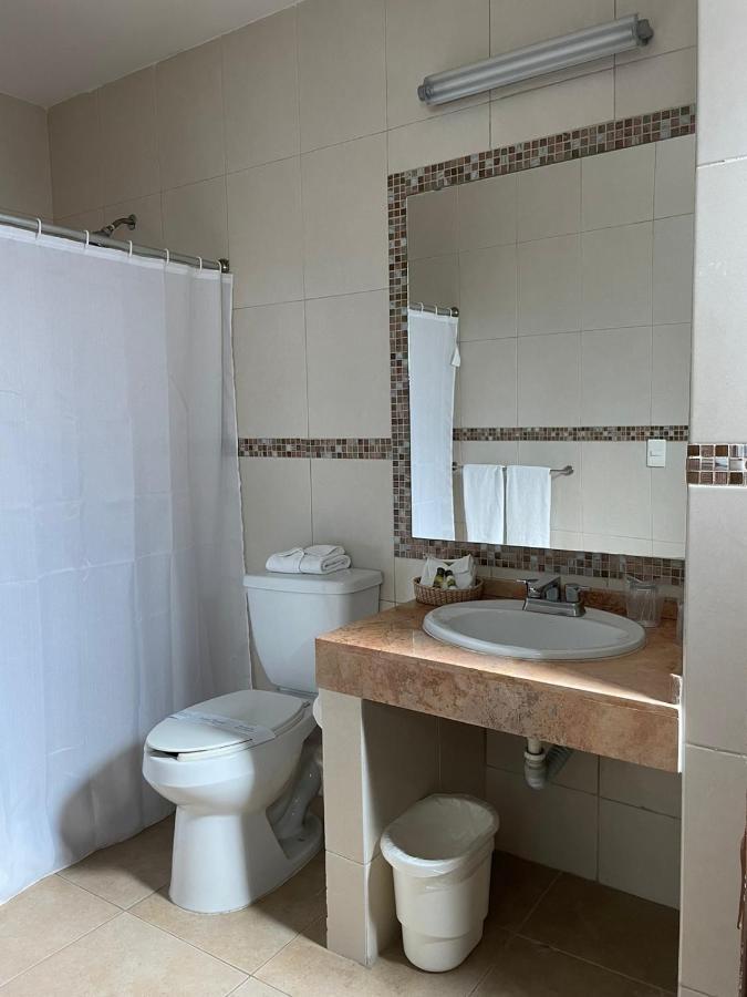 Hotel Santo Domingo Express Villahermosa Kültér fotó
