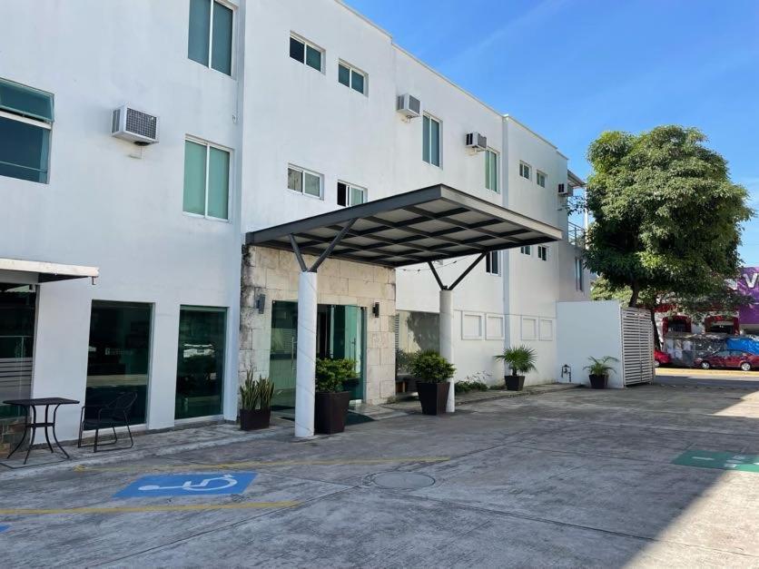Hotel Santo Domingo Express Villahermosa Kültér fotó