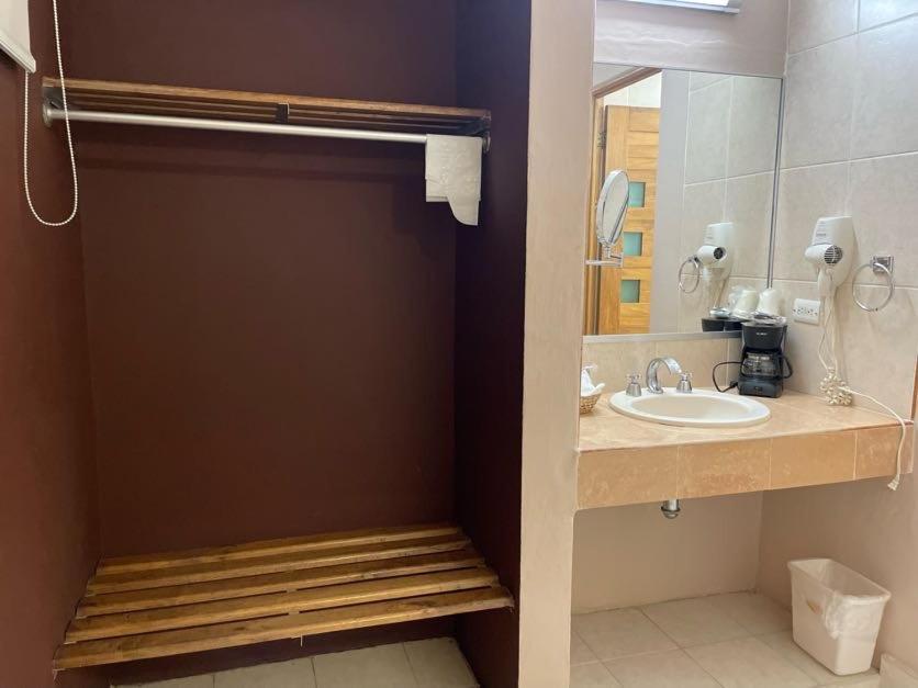 Hotel Santo Domingo Express Villahermosa Kültér fotó
