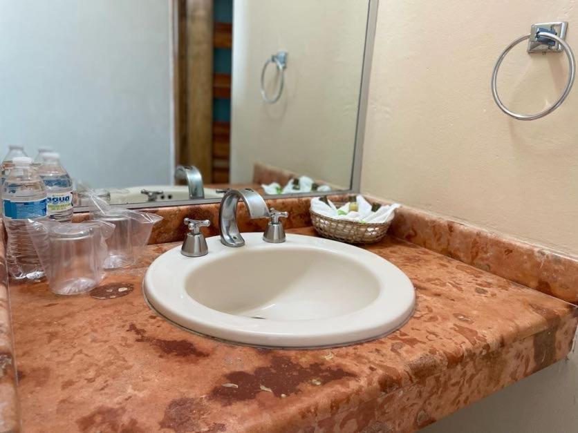 Hotel Santo Domingo Express Villahermosa Kültér fotó
