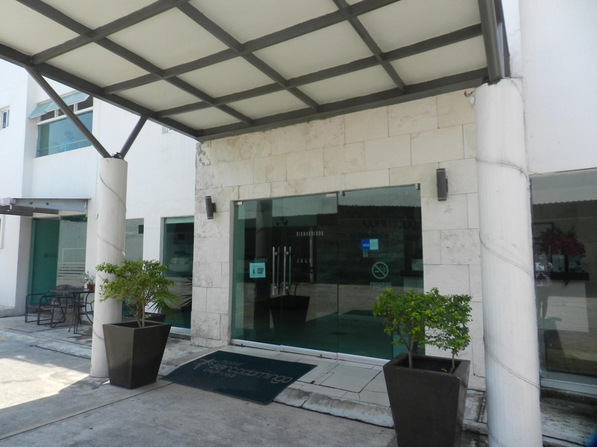 Hotel Santo Domingo Express Villahermosa Kültér fotó